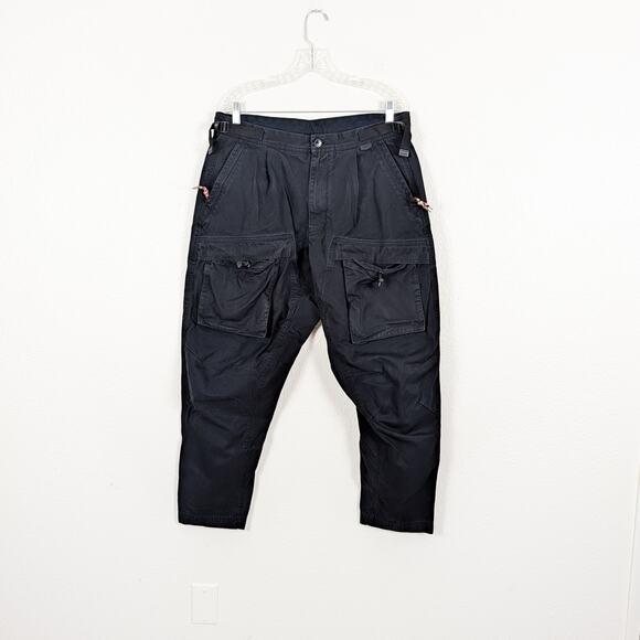 Burberry London Combat Cargo Pants in Black size 52 (fit 36x28) - Picture 1 of 14
